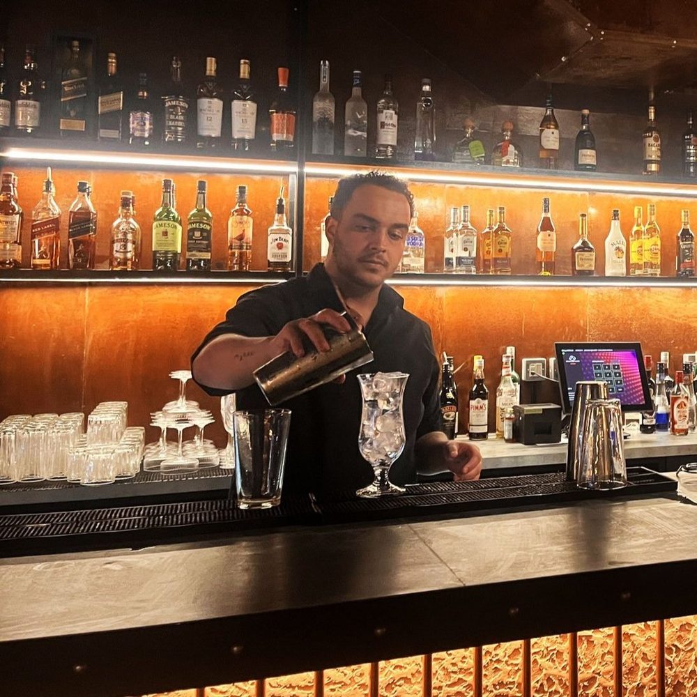 Copper-pipe bar, Holborn